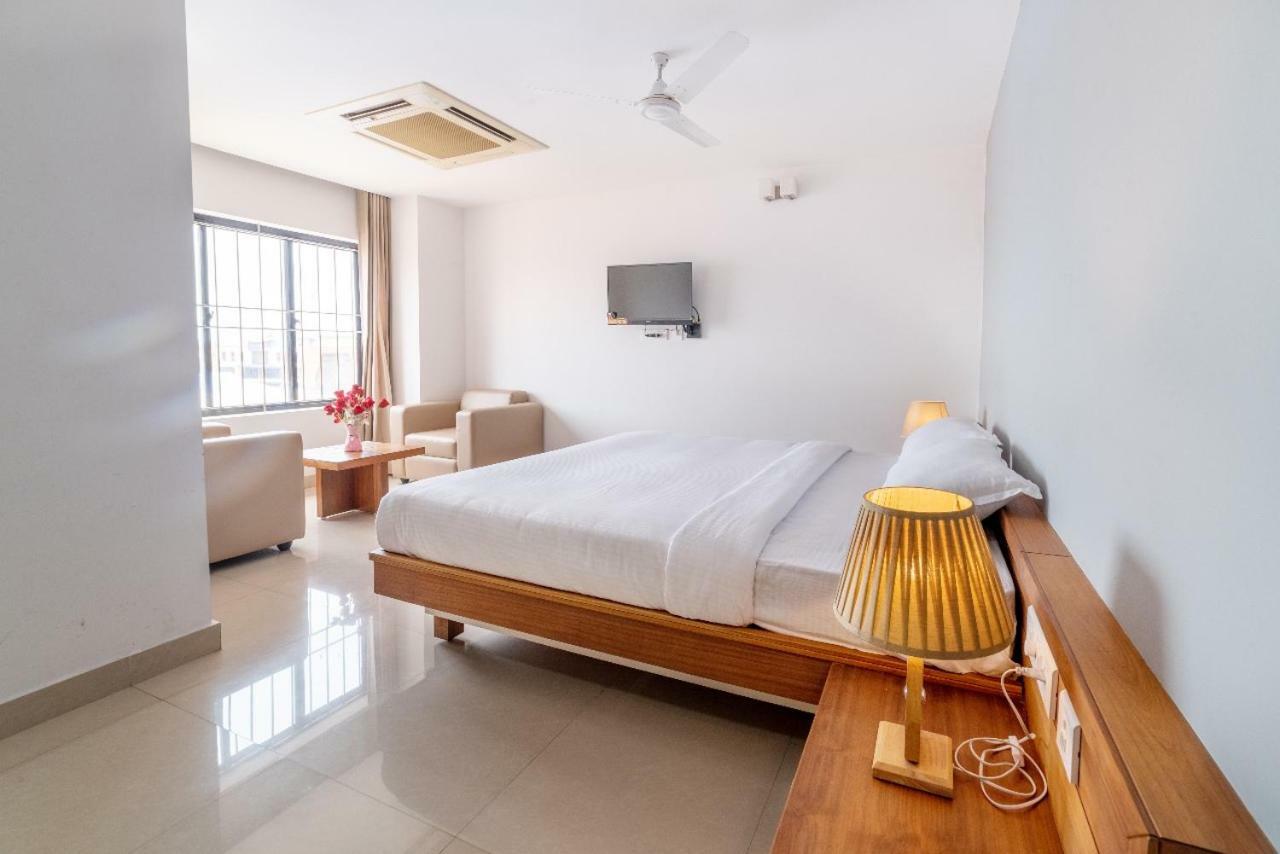 Hotel Bkm International Tellicherry Екстериор снимка